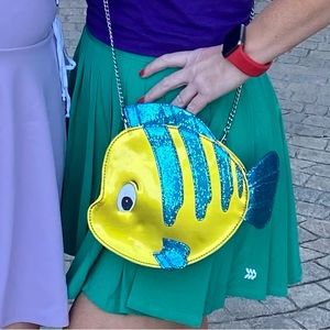 Danielle Nicole Flounder crossbody purse